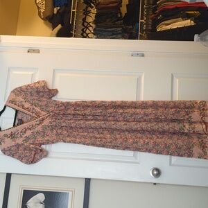 Maxi dress. Floral. Super comfy